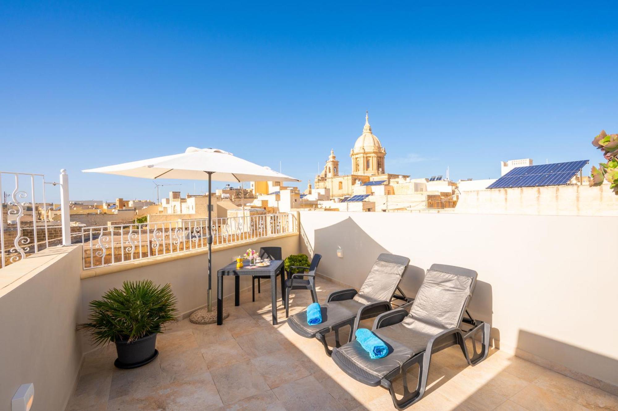 Ta' Dun Martin And Taz-Zija Bed And Breakfast Nadur Exterior photo